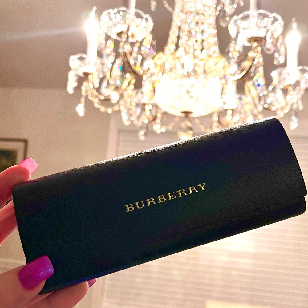 Burberry Sunglass Eyeglass Hard Case Magnetic Closure Medium Size